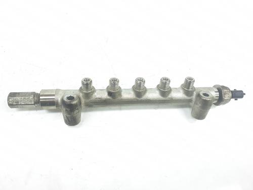 Used Injection rail OPEL MERIVA B MPV (S10) 1.6 CDTI (75) (110 hp) 18883869