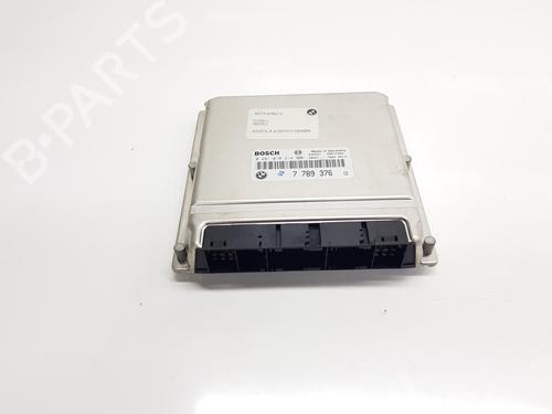 Used Engine control unit (ECU) BMW 5 (E39) 525 d (163 hp) 16715692