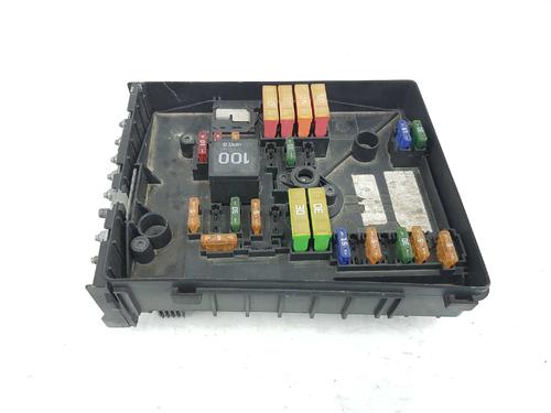 Fuse box VW GOLF V (1K1) 1.9 TDI | BP3383839E1 