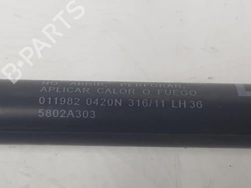 Tailgate lift support MITSUBISHI OUTLANDER II (CW_W) 2.2 DI-D | BP14090629C138 