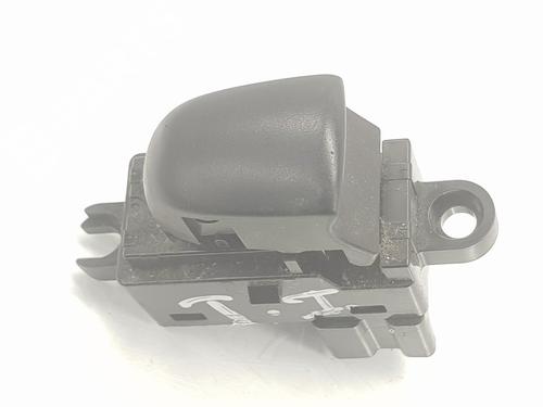 Used Left rear window switch Left rear window switch NISSAN JUKE (F15) 1.6 (117 hp) 11011235 11011235