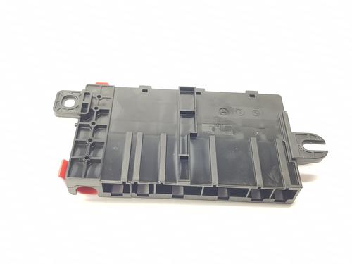 Used Fuse box BMW 1 (F21) 118 d (143 hp) 22806040