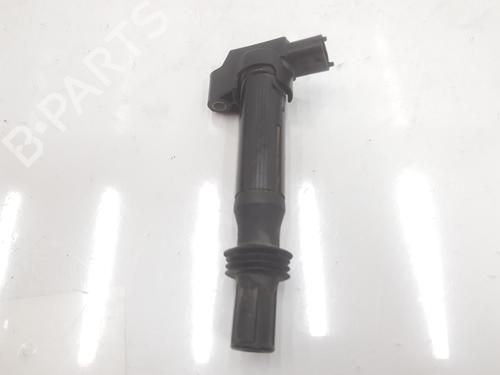 Used Ignition coil PEUGEOT 5008 (0U_, 0E_) 1.2 (131 hp) 18132549