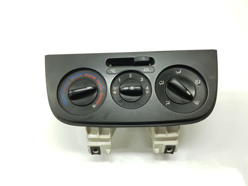 Used Climate control PEUGEOT BIPPER (AA_) 1.4 HDi (68 hp) 24597765