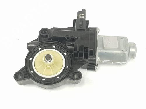 Used Left front window motor HYUNDAI i30 (PDE, PD, PDEN) 1.0 T-GDI hybrid 48V (120 hp) 21265393