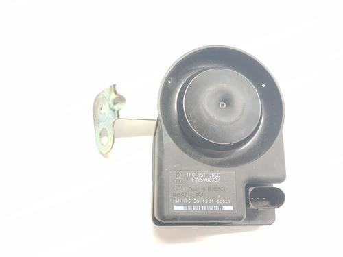 BP30469101M83 main image