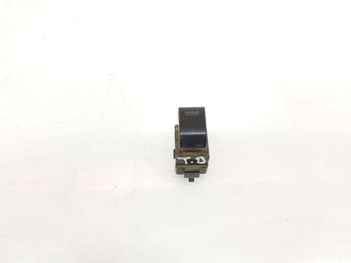 Used Right rear window switch TOYOTA LAND CRUISER 90 (_J9_) 3.0 TD (KZJ90_, KZJ95_, KZJ90R, KZJ95R, KZJ90W, KZJ95W) (125 hp) 8521270