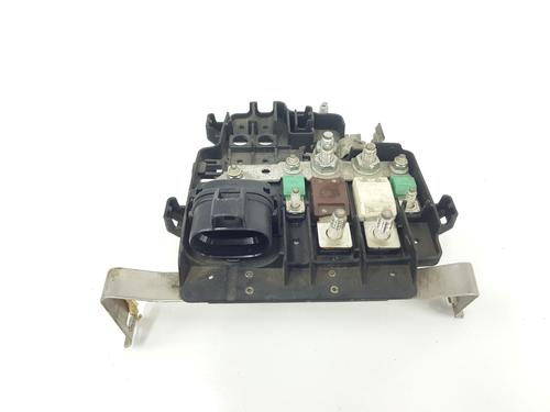 Used Fuse box Fuse box OPEL VIVARO A Bus (X83) 2.0 CDTI (F7, J7, A07) (114 hp) 33628250 33628250