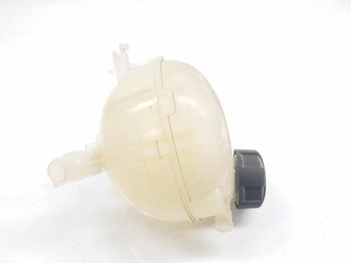 Expansion tank CITROËN C4 III (BA_, BB_, BC_) 1.2 PureTech 130 (BAHNSA, BAHNSB) 9824198680  | 9824198680  |