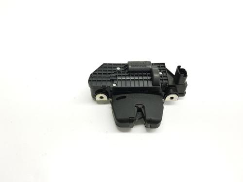 Used Tailgate lock PEUGEOT 2008 I (CU_) 1.5 BlueHDI 100 (102 hp) 24571962