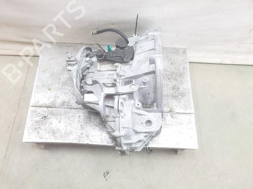 Used Gearbox Gearbox RENAULT TRAFIC III Van (FG_) 2.0 dCi 110 (FGMW) (110 hp) 36186116 36186116