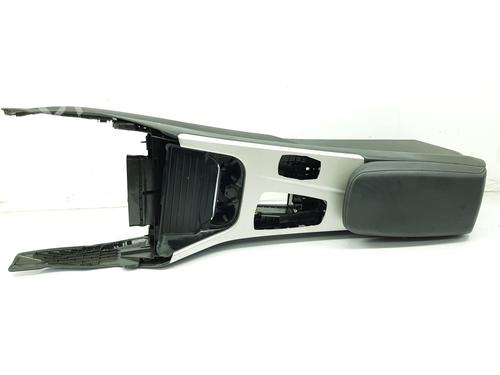 Armrest / Center console BMW X3 (F25) sDrive 18 d | BP16881389I20 