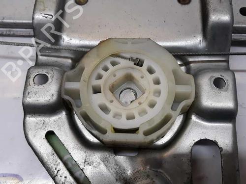 Rear right window mechanism MITSUBISHI PAJERO III (V7_W, V6_W) 3.2 Di-D (V68W) | BP2837643C25 
