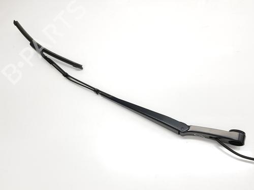Used Front windshield wiper arm OPEL ASTRA L Sports Tourer (O5) [2021-2025]  26143802