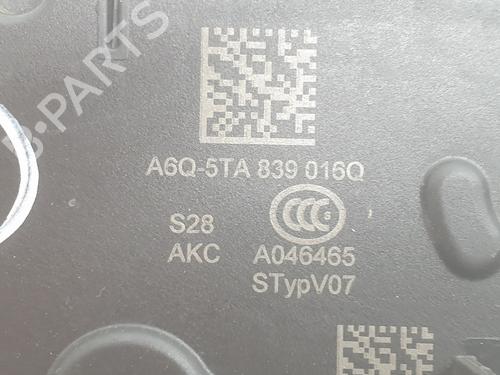 Rear right lock SKODA KAROQ (NU7, ND7) 1.5 TSI | BP31598634C99