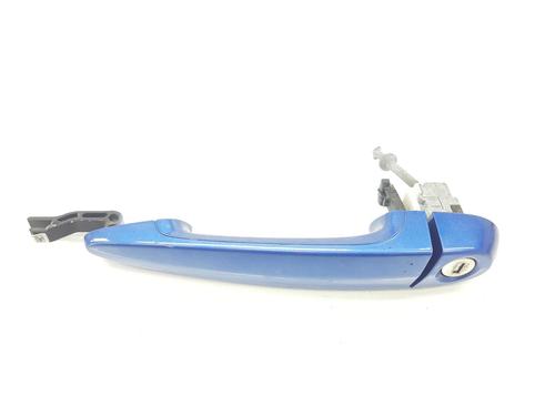 Used Front left exterior door handle BMW 3 (F30, F80) 318 d (150 hp) 18483645