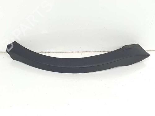 Listwa nadkola tylnego lewego LAND ROVER RANGE ROVER SPORT I (L320) 2.7 D 4x4 | BP7902631C136 