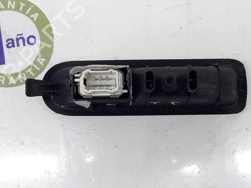 Right rear window switch RENAULT GRAND SCÉNIC II (JM0/1_) 1.9 dCi (JM0G, JM12, JM1G, JM2C) | BP5224557I28 