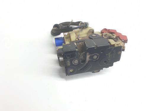 Front right lock VW NEW BEETLE Convertible (1Y7) 1.6 | BP23423924C97