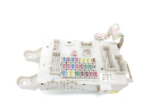 Used Fuse box TOYOTA LAND CRUISER PRADO (_J12_) 3.0 D-4D (KDJ120, KDJ125) (166 hp) 20241354