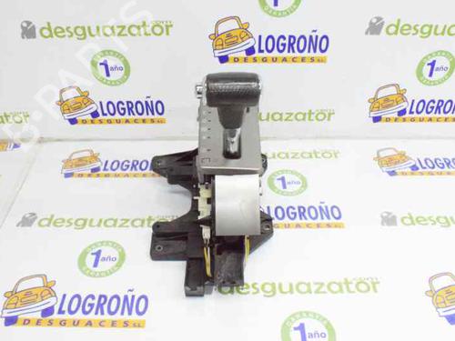 Gear lever NISSAN NAVARA NP300 (D40) 2.5 dCi 4WD (D40TT, D40T, D40M, D40BB) | BP7895217M90 