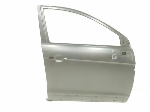 Used Right front door CHEVROLET CAPTIVA (C100, C140) 2.0 D 4WD (150 hp) 16585385