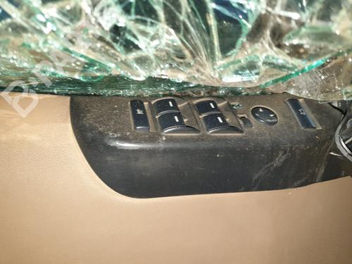 Left rear window switch LAND ROVER RANGE ROVER III (L322) 3.6 D 4x4 | BP11178846C108  - Image 6