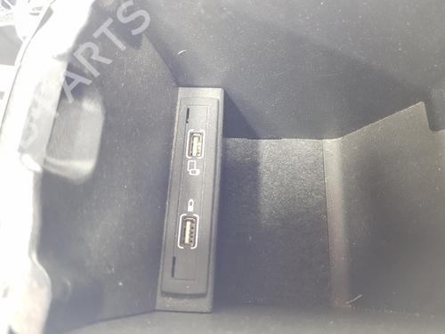 Armrest / Center console MERCEDES-BENZ CLA Coupe (C117) CLA 220 CDI / d (117.303) | BP10255704I20 