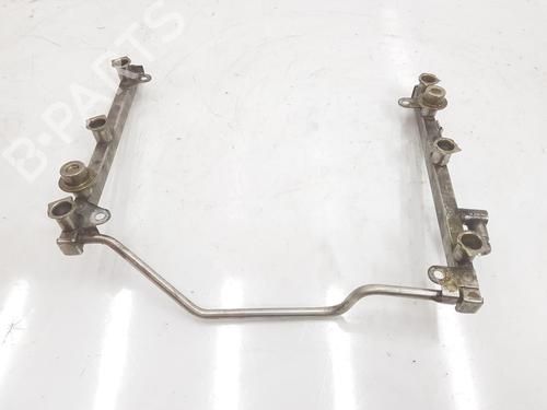 Used Injection rail MERCEDES-BENZ CLS (C219) CLS 350 (219.356) (272 hp) 18247019