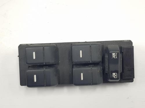 Used Left front window switch LAND ROVER DISCOVERY III (L319) 2.7 TD 4x4 (190 hp) 8049701