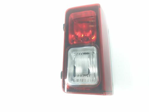 Farolim esquerdo pára-choques traseiro Farolim esquerdo pára-choques traseiro RENAULT TRAFIC III Van (FG_) 2.0 dCi 130 (FGMY) (131 hp) 36052448 36052448