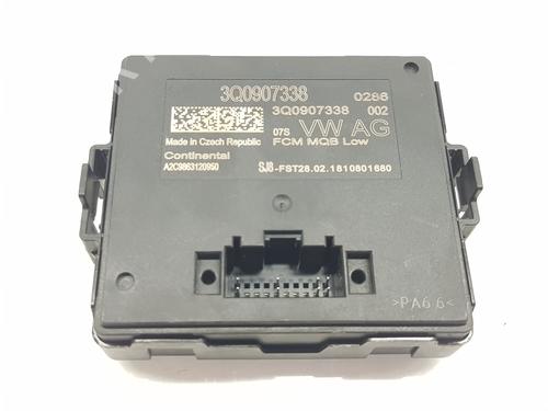 Elektronik Modul für AUDI A3 Limousine (8VS, 8VM) 1.6 TDI (115 hp) 33056430