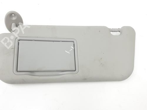 Used Left sun visor TOYOTA YARIS (_P13_) 1.5 Hybrid (NHP130_, NHP130) (101 hp) 16251255