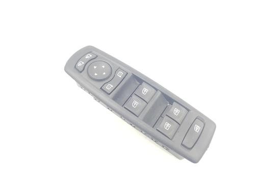 Used Left front window switch RENAULT MEGANE III Grandtour (KZ0/1) 1.5 dCi (KZ09, KZ0D, KZ1G, KZ29, KZ14, KZ1W, KZ10, KZ1F,... (110 hp) 8367346