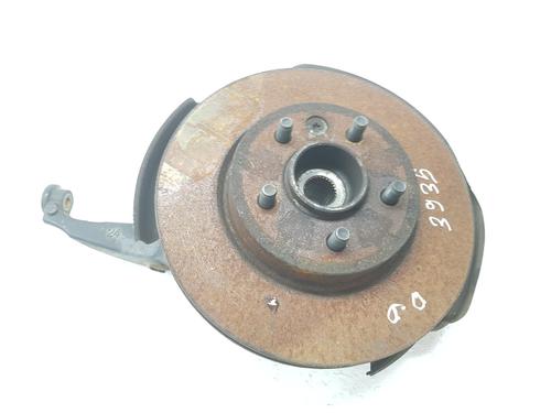 Used Right front steering knuckle LAND ROVER DISCOVERY III (L319) 2.7 TD 4x4 (190 hp) 8049713