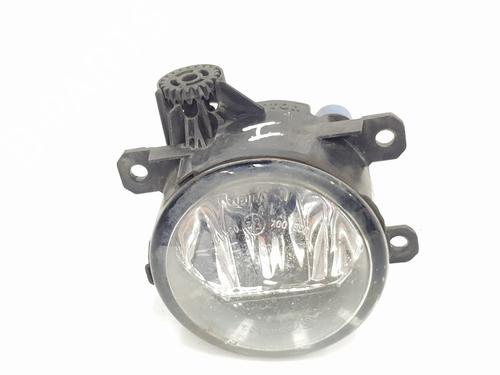 left-front-fog-light-citroen-spacetourer-bus-v_-2016-36037071 main image