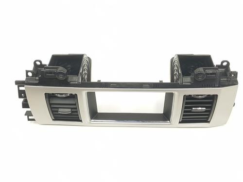 Used Air vent JAGUAR XF I (X250) 2.2 D (200 hp) 17239209