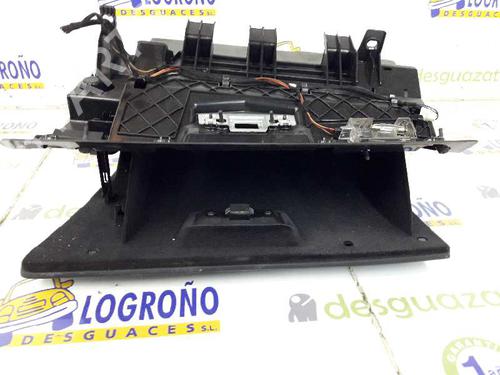 Glove box BMW 3 (E90) 320 d | BP2323011C95