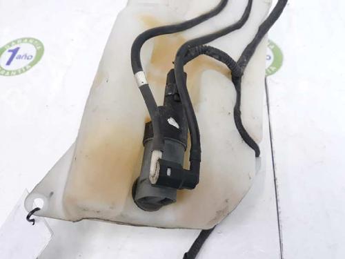 Windscreen washer tank NISSAN QASHQAI / QASHQAI +2 I (J10, NJ10, JJ10E) 1.5 dCi | BP7421402C113 