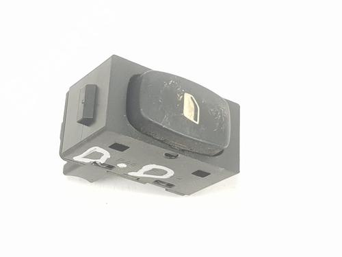Used Right front window switch Right front window switch PEUGEOT 407 (6D_) 2.0 HDi 135 (6DRHRH, 6DRHRE, 6DRHRG, 6DRHRJ) (136 hp) 8281702 8281702