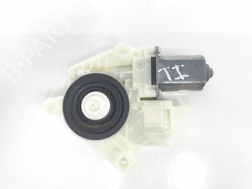 Used Left rear window motor VW GOLF VII (5G1, BQ1, BE1, BE2) 2.0 TDI (150 hp) 10233299