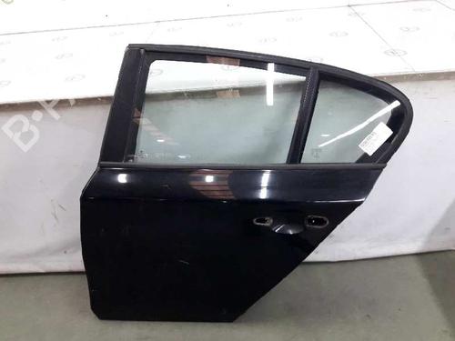 Used Left rear door BMW 1 (E87) 118 d (122 hp) 756330