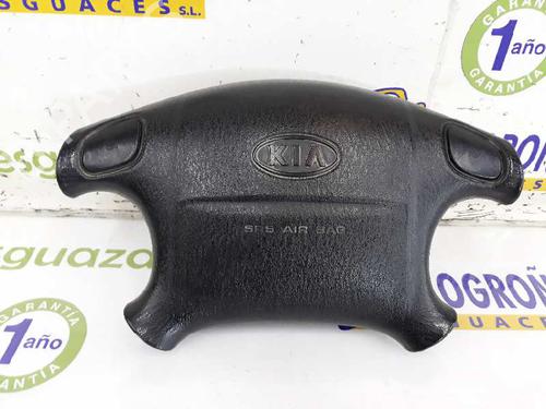 Used Driver airbag KIA CARNIVAL I (UP) 2.9 TDi (126 hp) 1555829