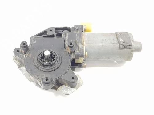 Used Right front window motor NISSAN TERRANO II (R20) 2.7 TDi 4WD (125 hp) 18240526