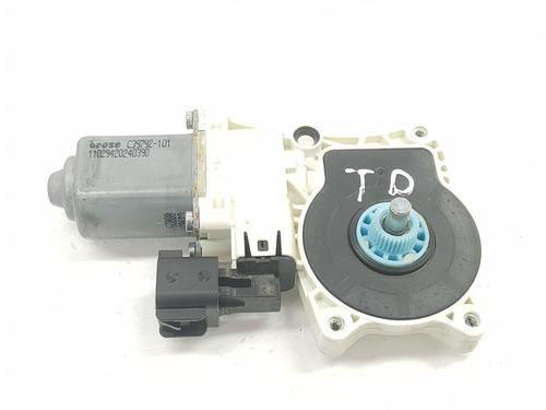 Right rear window motor LAND ROVER DISCOVERY SPORT (L550) 2.0 D 4x4 | BP15519316E22 