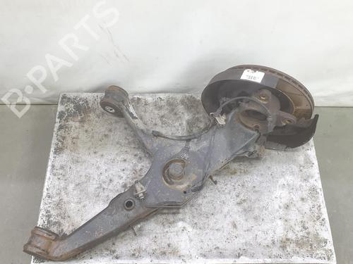 Used Right rear steering knuckle VW TRANSPORTER T5 Bus (7HB, 7HJ, 7EB, 7EJ) 2.5 TDI (130 hp) 10407572
