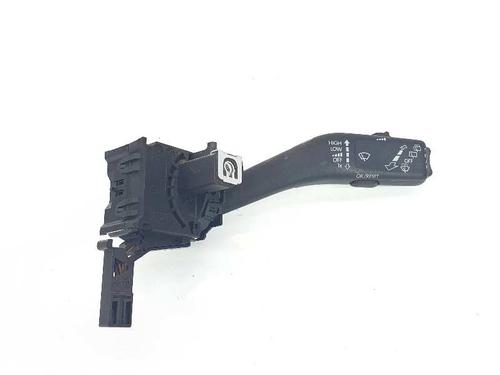 Used Steering column stalk VW GOLF VI (5K1) 1.6 TDI (105 hp) 8199244