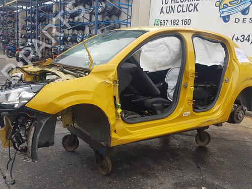 Centralt baglys PEUGEOT 208 II (UB_, UP_, UW_, UJ_)  | BP29943407I39 