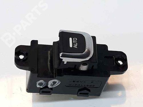 Used Right front window switch Right front window switch KIA CARENS IV 1.7 CRDi (116 hp) 6622051 6622051