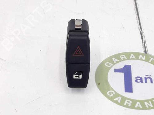 Used Warning switch BMW 5 (E60) 525 d (197 hp) 13096373